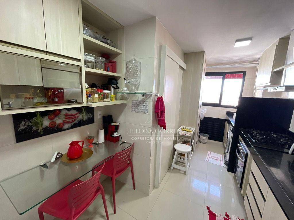 Apartamento à venda com 2 quartos, 84m² - Foto 31