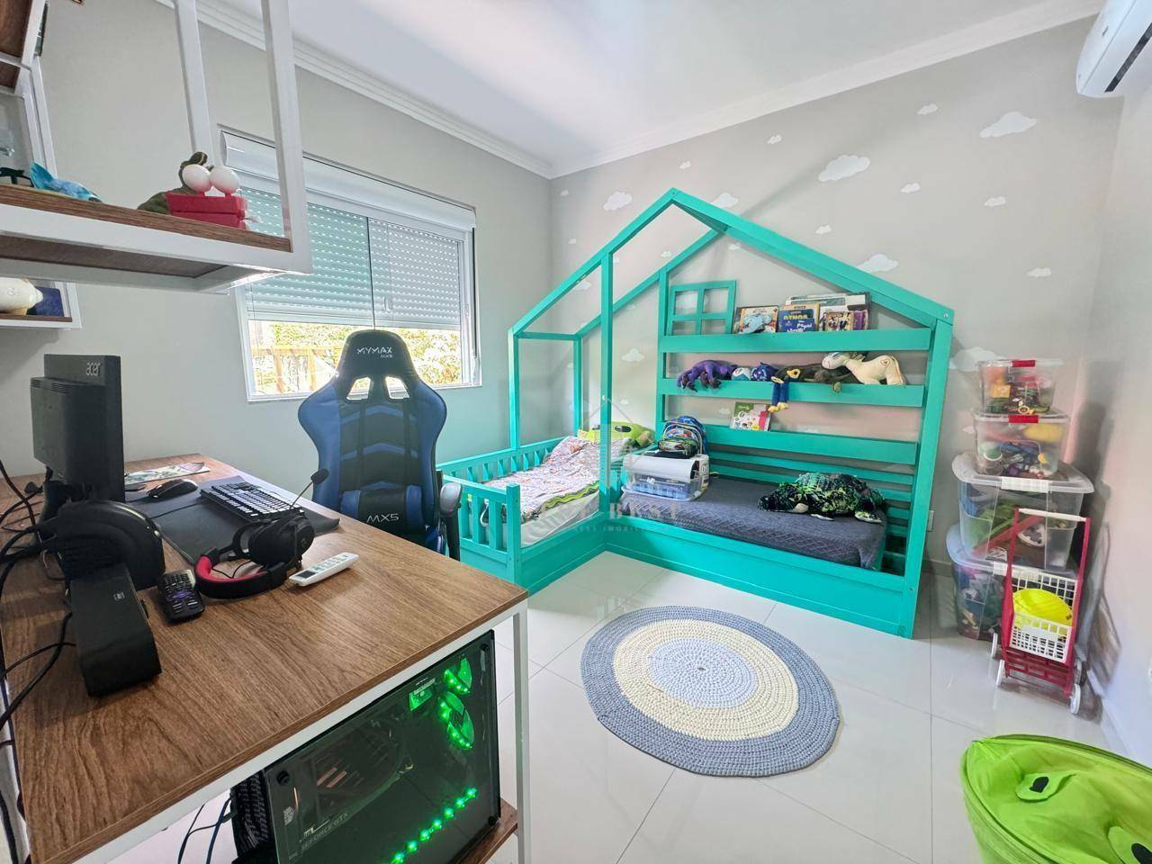 Casa à venda com 4 quartos, 250m² - Foto 16