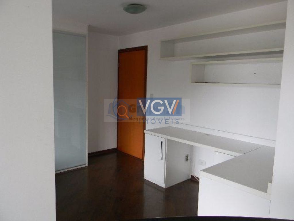 Apartamento à venda com 1 quarto, 37m² - Foto 1