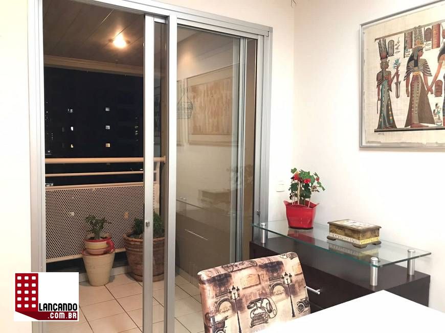 Apartamento à venda com 3 quartos, 94m² - Foto 5