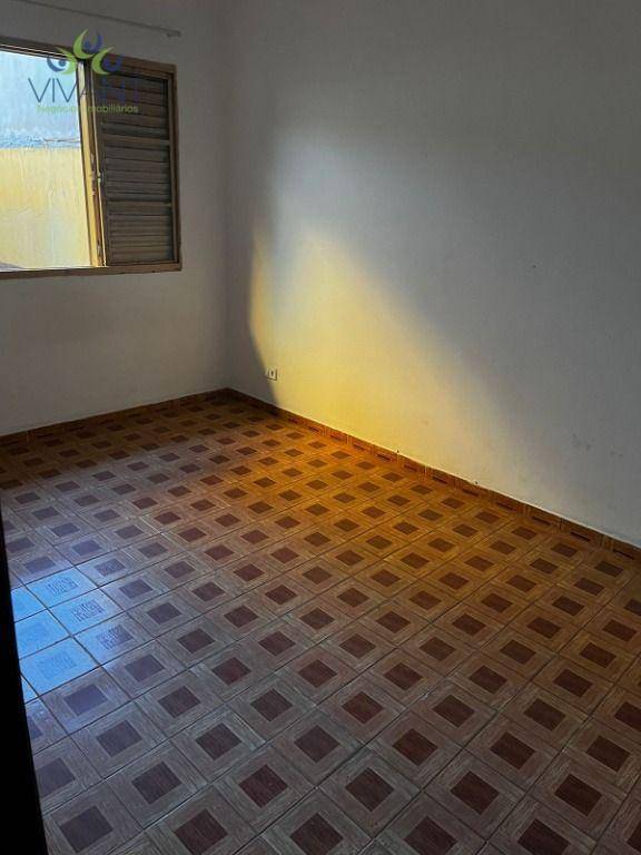 Sobrado à venda com 2 quartos, 250M2 - Foto 19