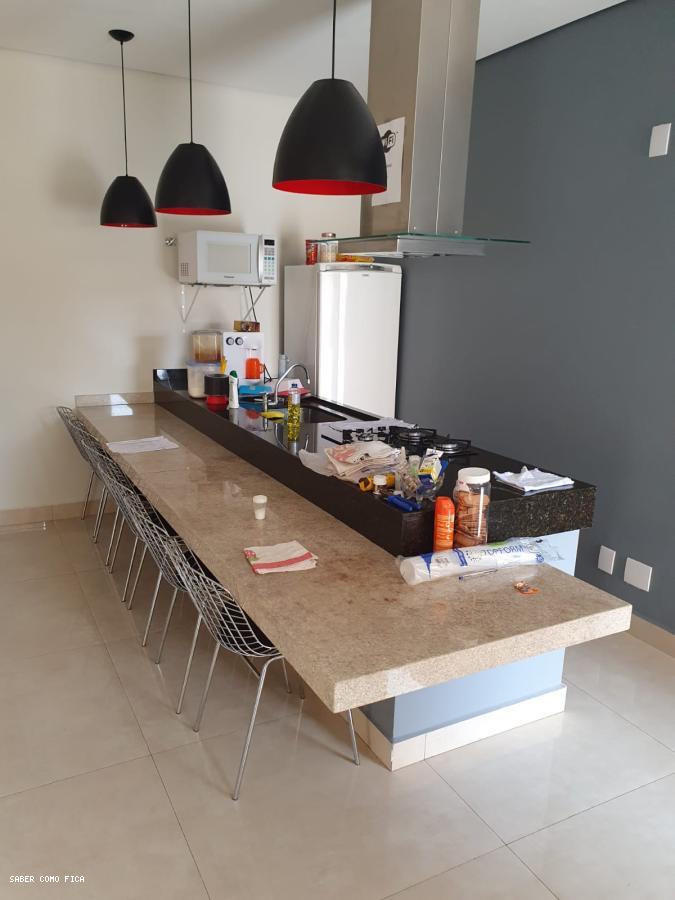 Apartamento à venda com 3 quartos, 87m² - Foto 25