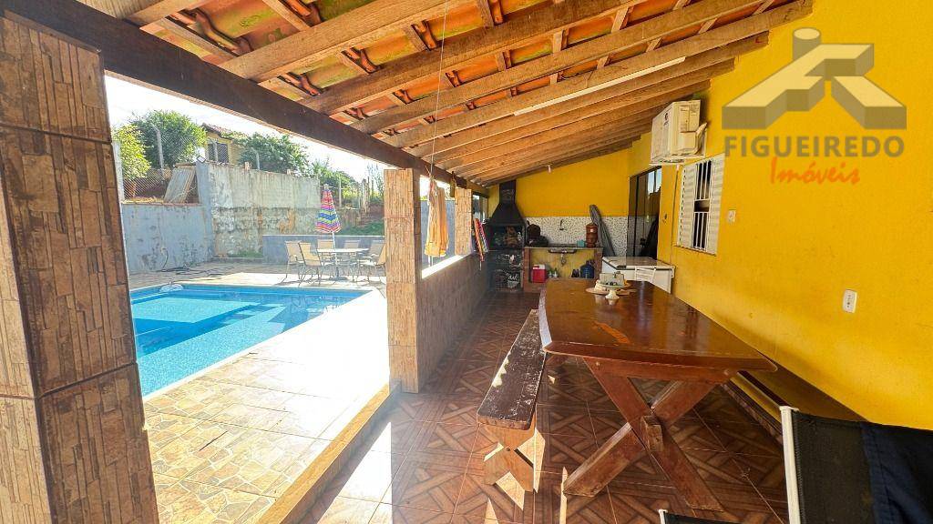 Chácara, 2 quartos, 1800 m² - Foto 2