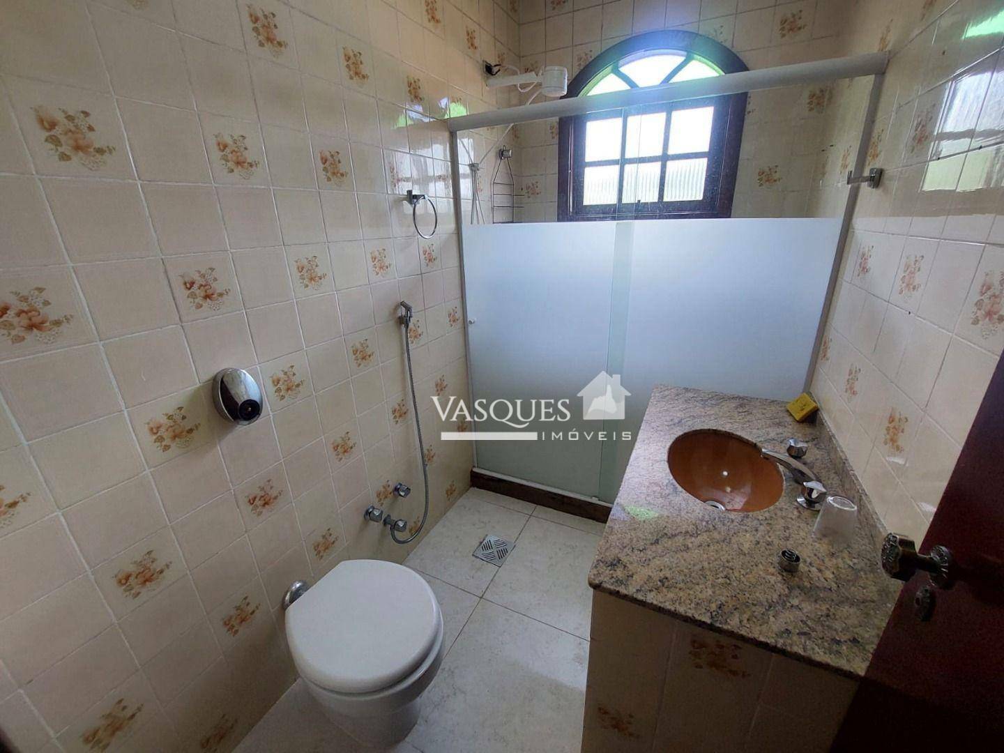 Casa para alugar com 3 quartos, 110m² - Foto 11