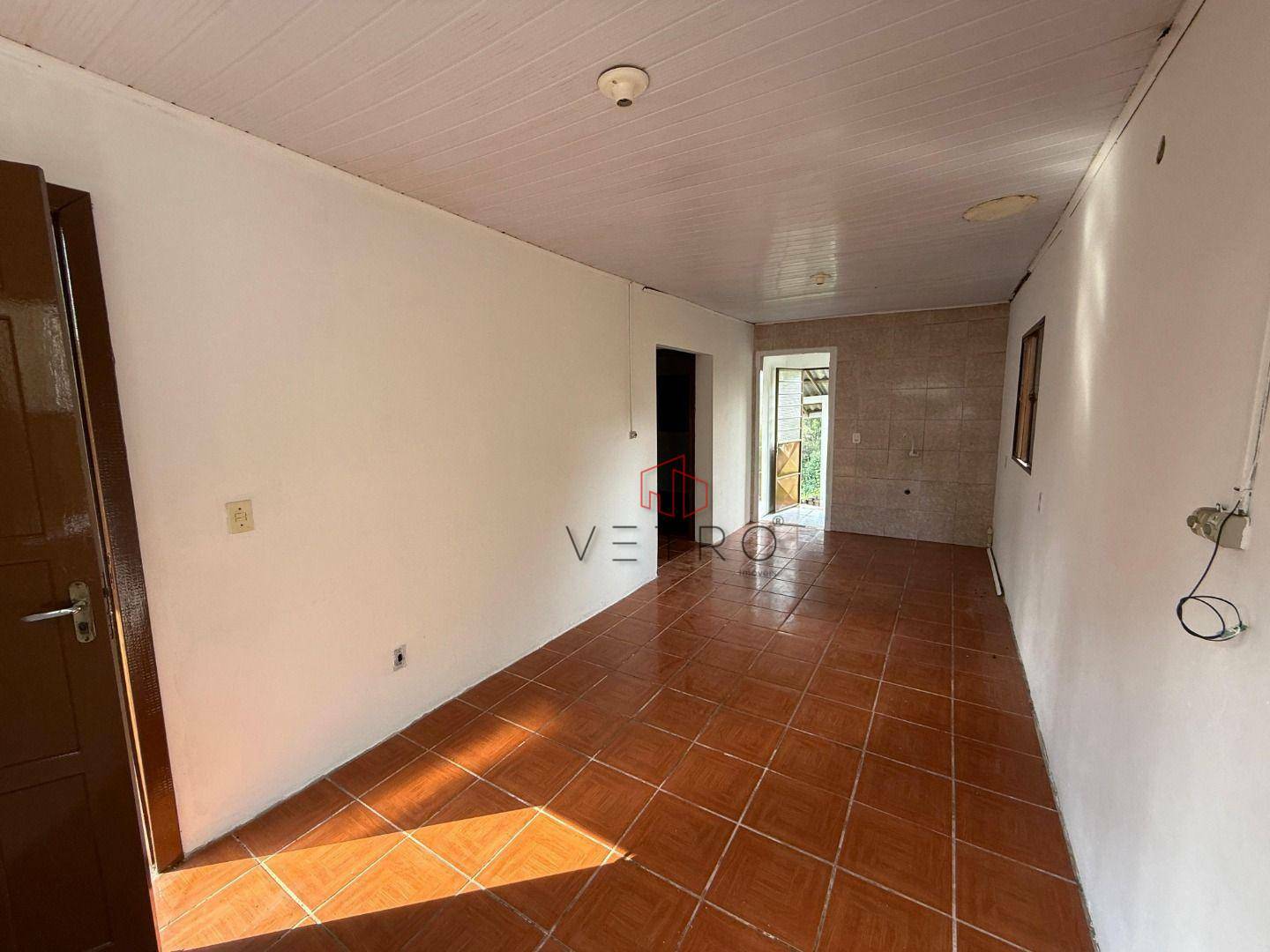 Casa à venda com 2 quartos, 54m² - Foto 12