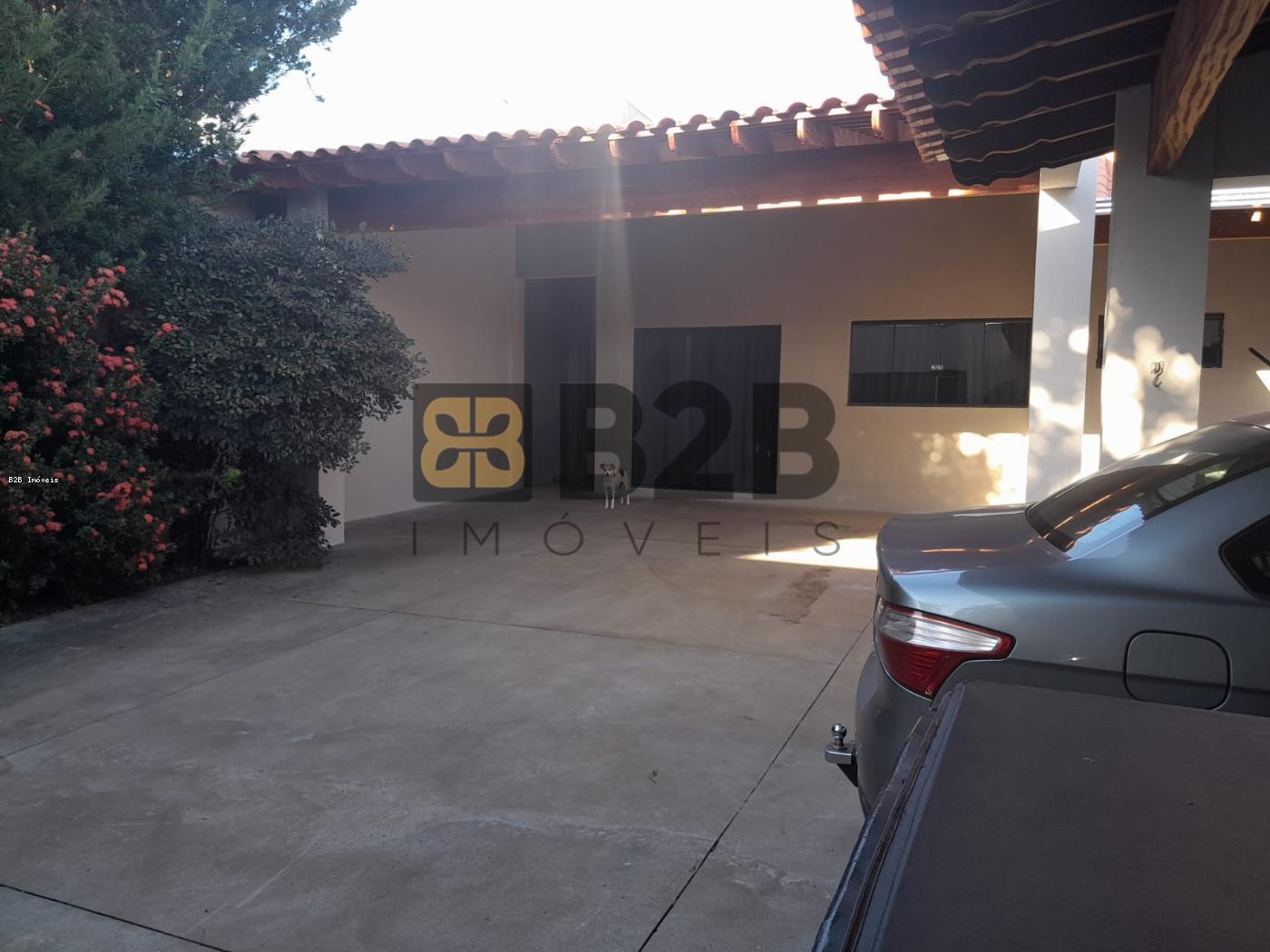 Casa à venda com 3 quartos, 249m² - Foto 15