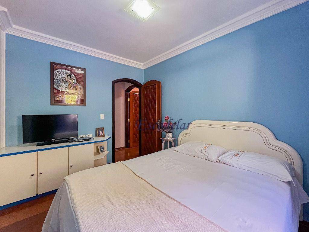 Casa de Condomínio à venda com 3 quartos, 400m² - Foto 15