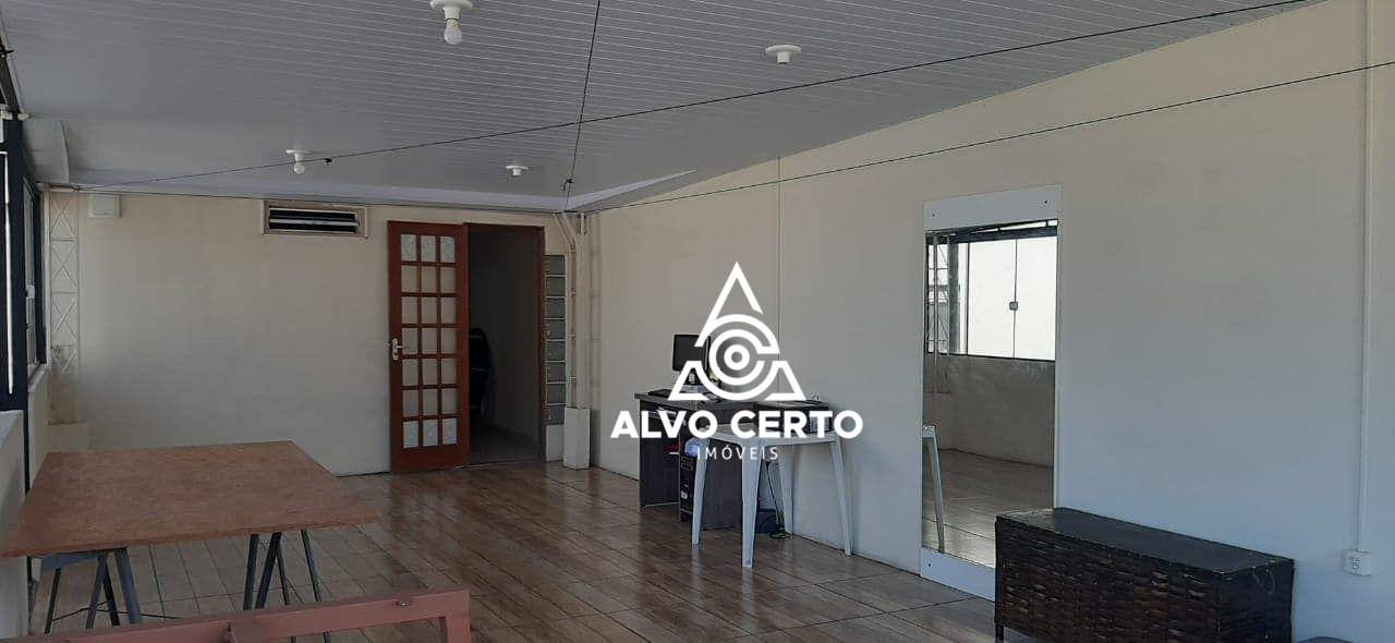 Casa à venda com 3 quartos, 264m² - Foto 21