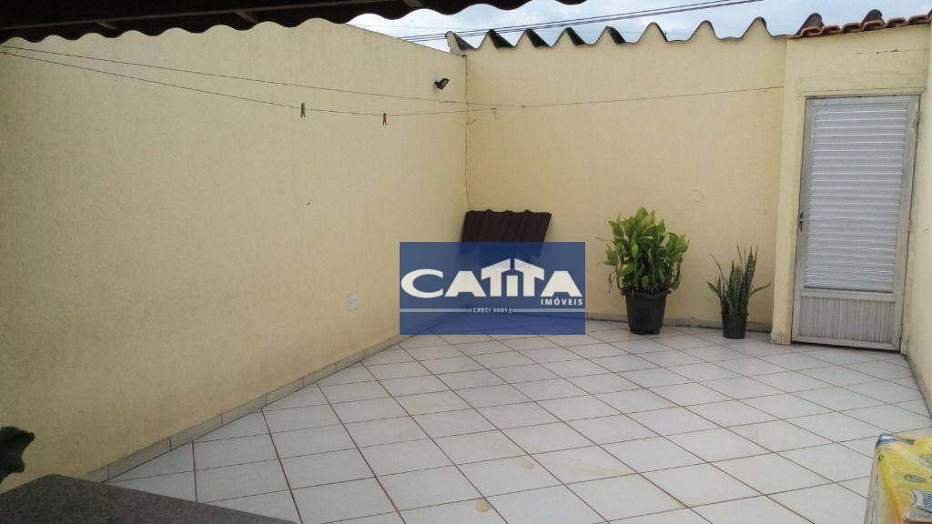 Casa à venda com 2 quartos, 100m² - Foto 4