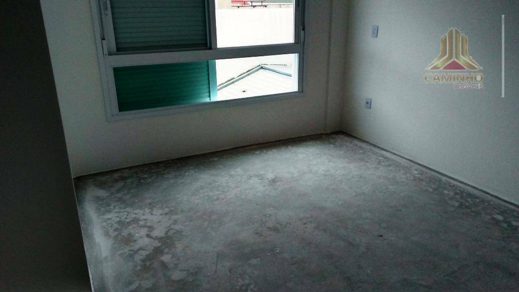 Apartamento à venda com 3 quartos, 110m² - Foto 19