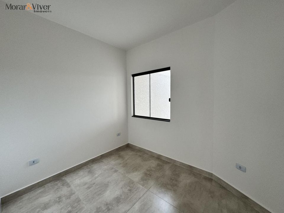 Casa à venda com 3 quartos, 60m² - Foto 6