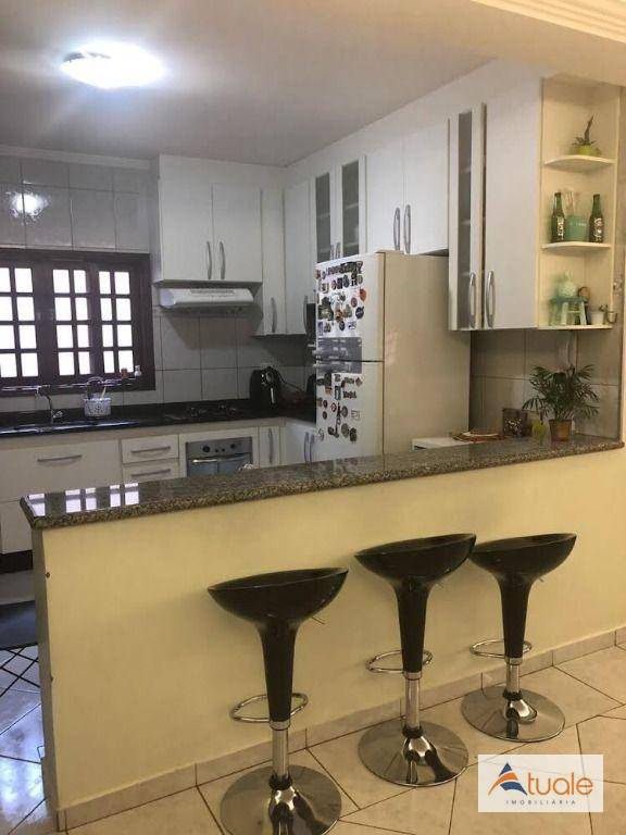 Casa à venda com 3 quartos, 880m² - Foto 4