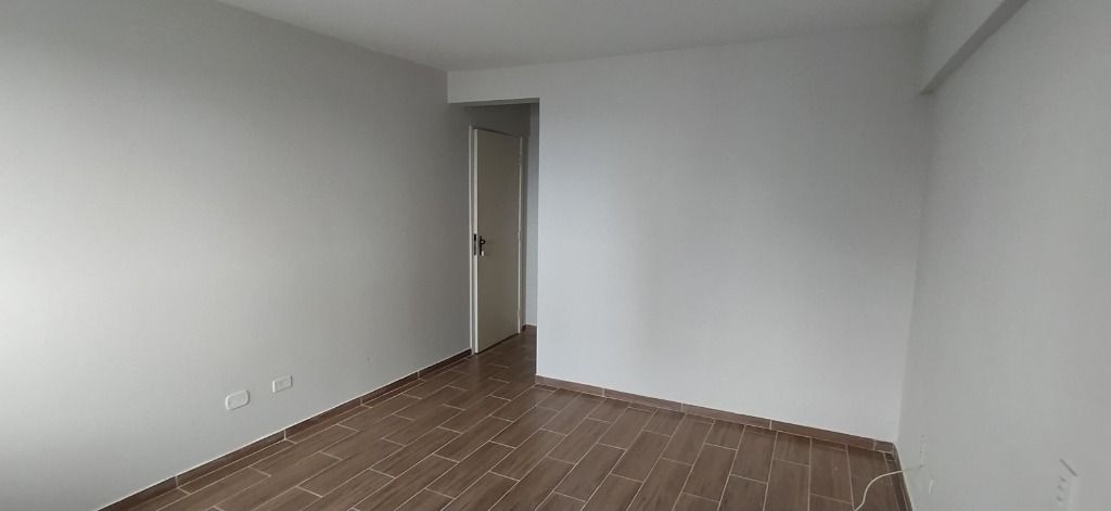 Apartamento para alugar com 3 quartos, 120m² - Foto 15