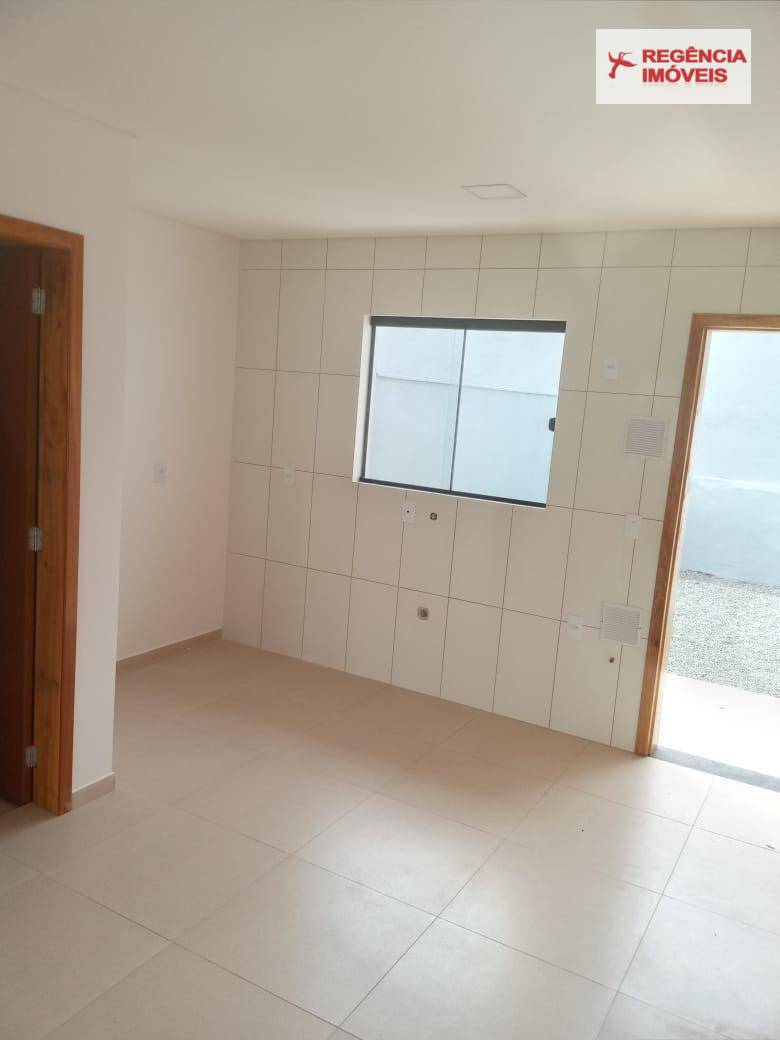 Casa à venda com 2 quartos, 89m² - Foto 12