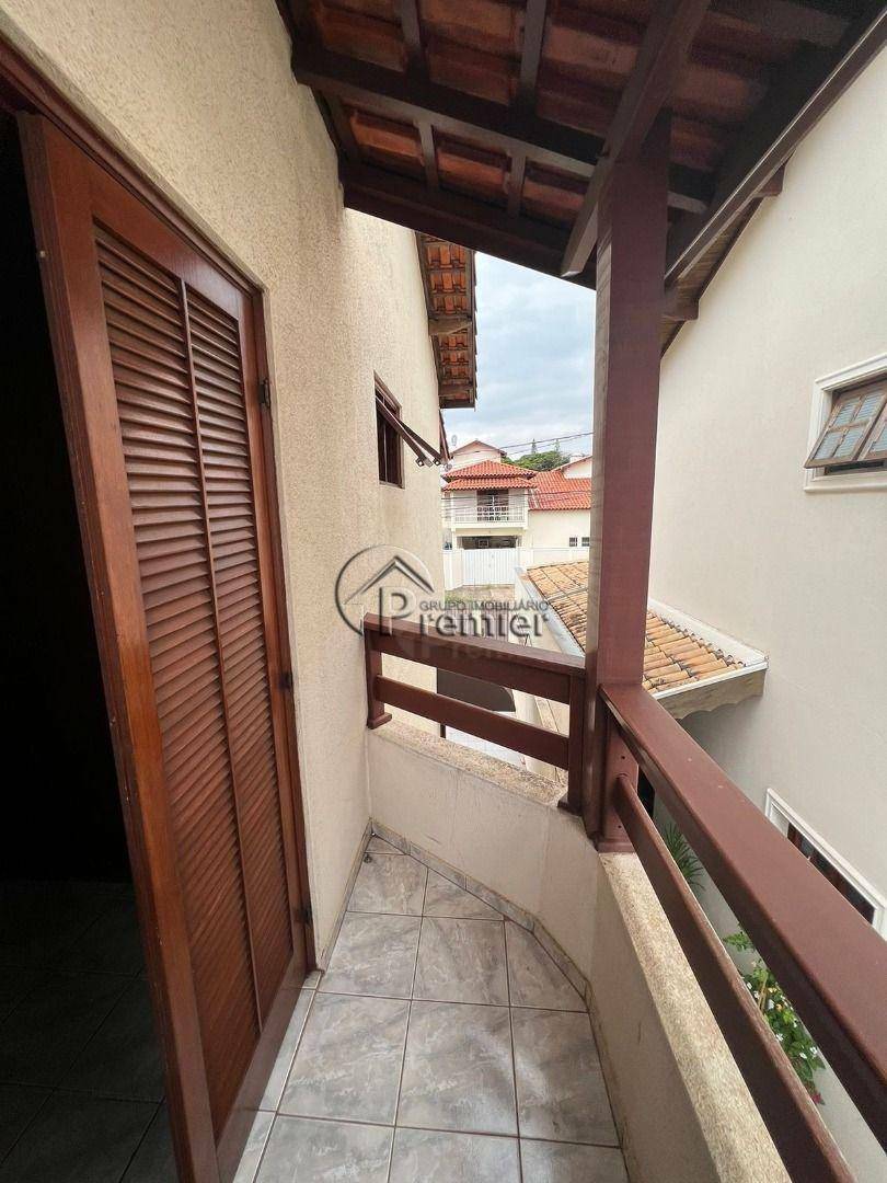 Casa à venda com 3 quartos, 114m² - Foto 13