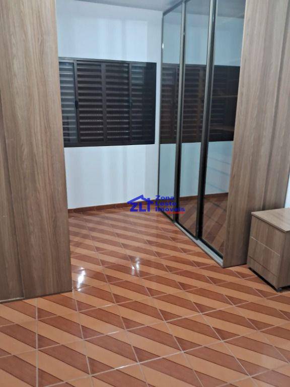 Sobrado à venda com 3 quartos, 120m² - Foto 11