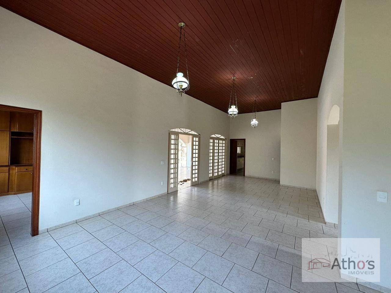 Chácara, 3 quartos, 1022 m² - Foto 6
