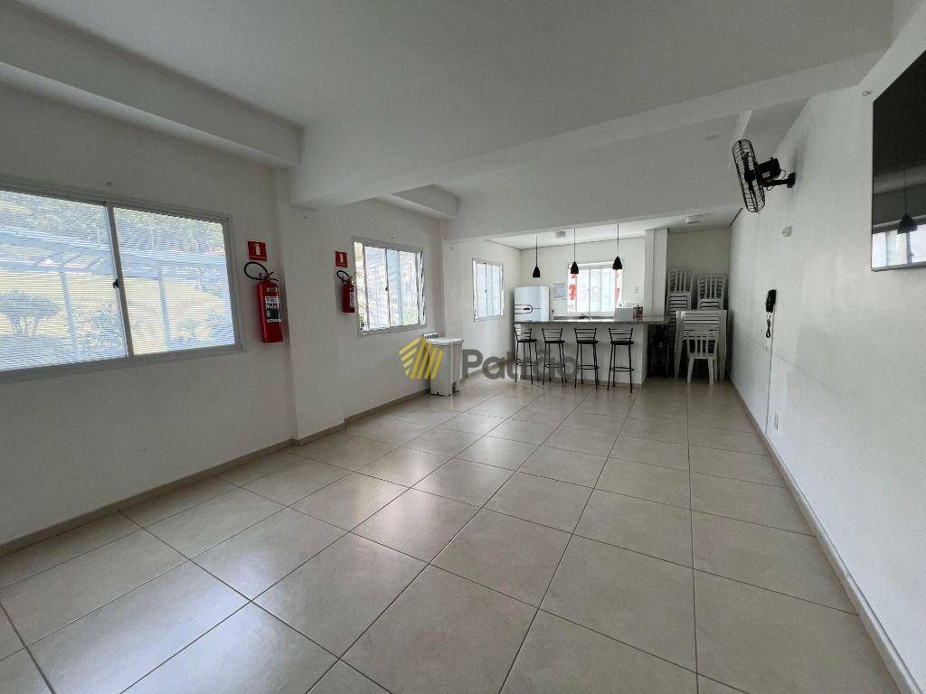 Apartamento à venda com 2 quartos, 53m² - Foto 13