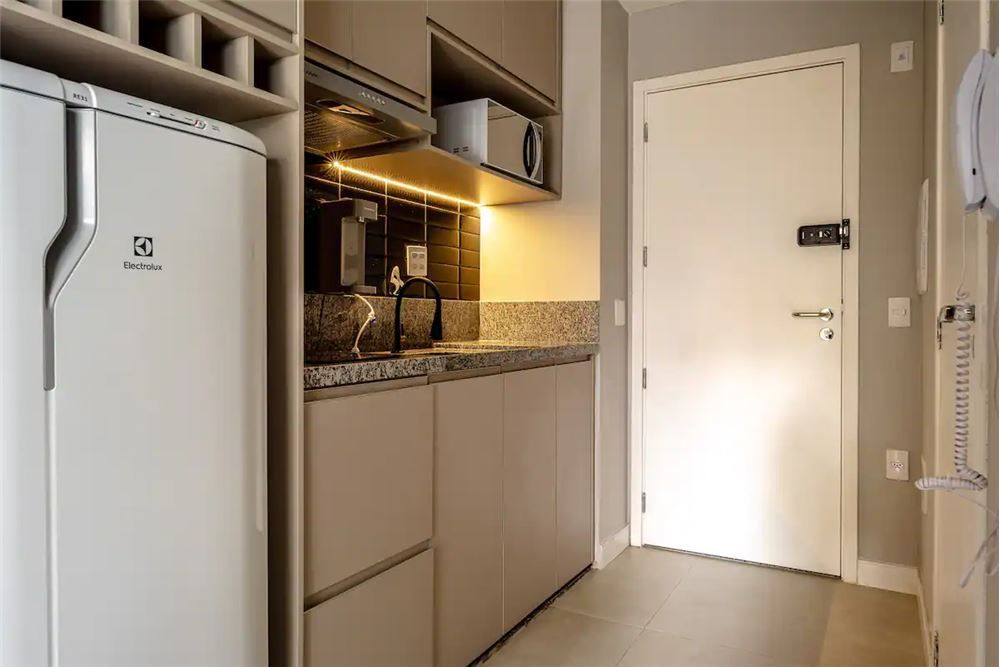 Apartamento à venda com 1 quarto, 30m² - Foto 26