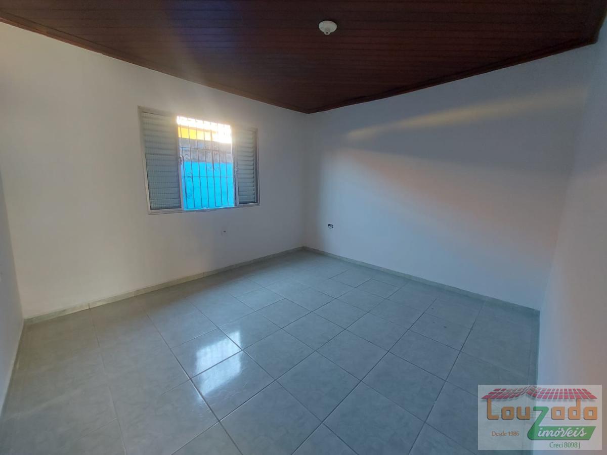 Casa à venda com 3 quartos, 288m² - Foto 11