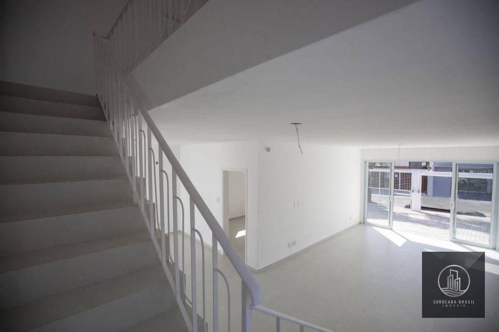 Sobrado à venda e aluguel com 4 quartos, 240m² - Foto 18