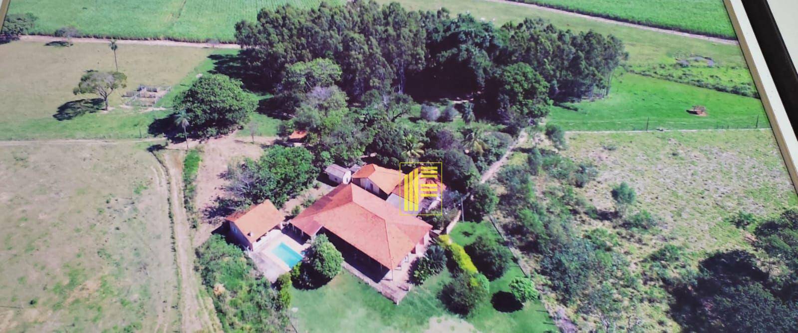 Sítio, 3 quartos, 4 m² - Foto 1