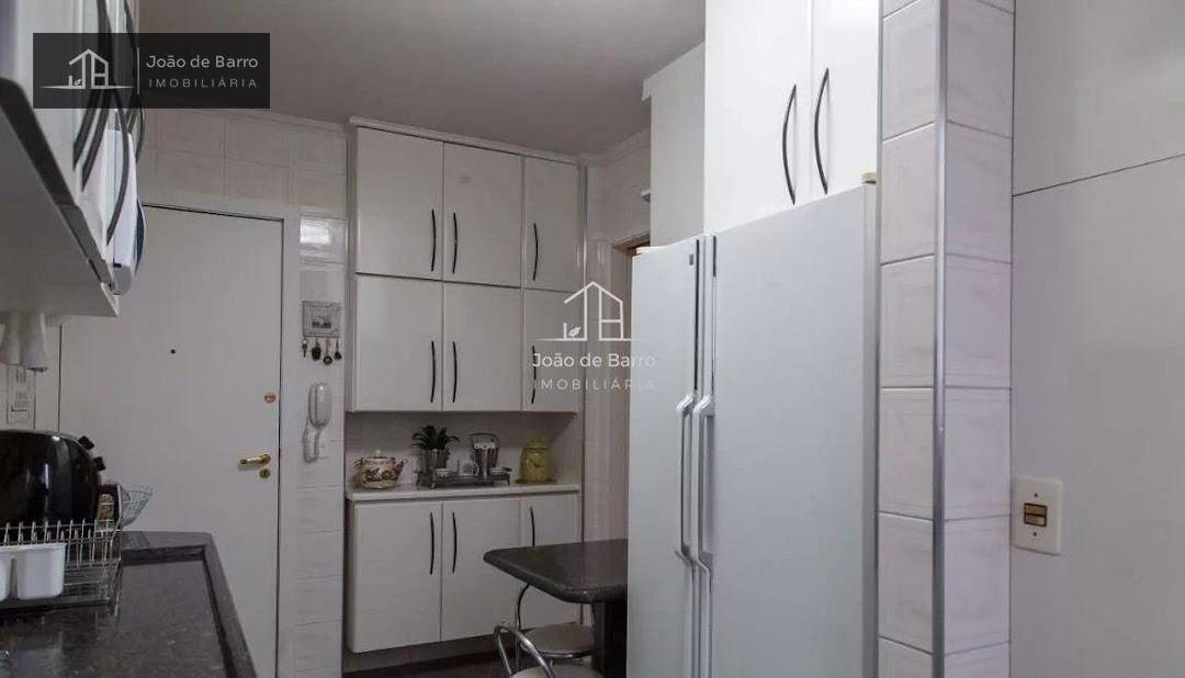 Apartamento à venda com 3 quartos, 84m² - Foto 11