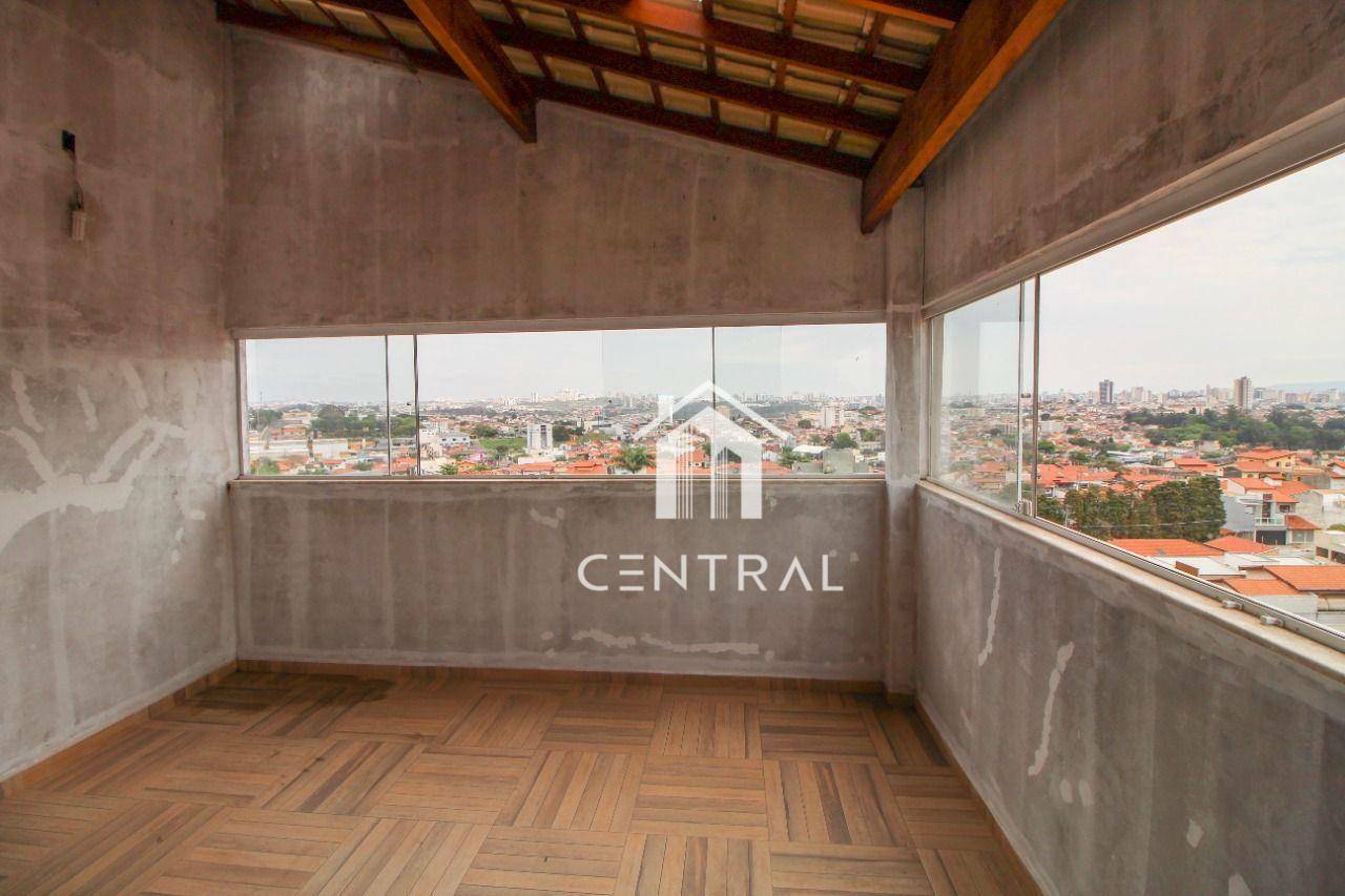 Casa à venda com 3 quartos, 250m² - Foto 4