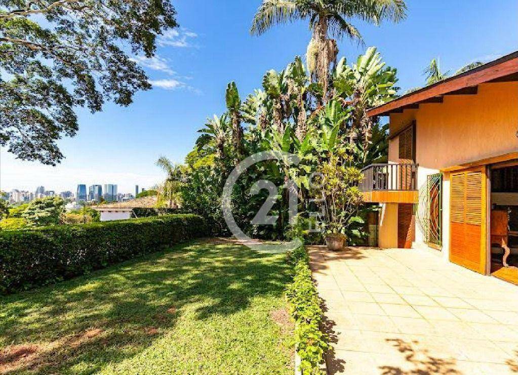 Casa à venda com 3 quartos, 250m² - Foto 3