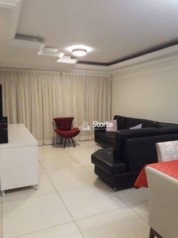 Apartamento à venda com 4 quartos, 161m² - Foto 2