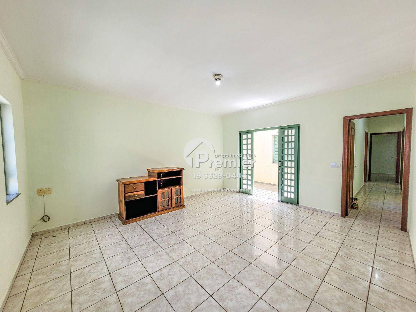 Casa para alugar com 3 quartos, 174m² - Foto 4