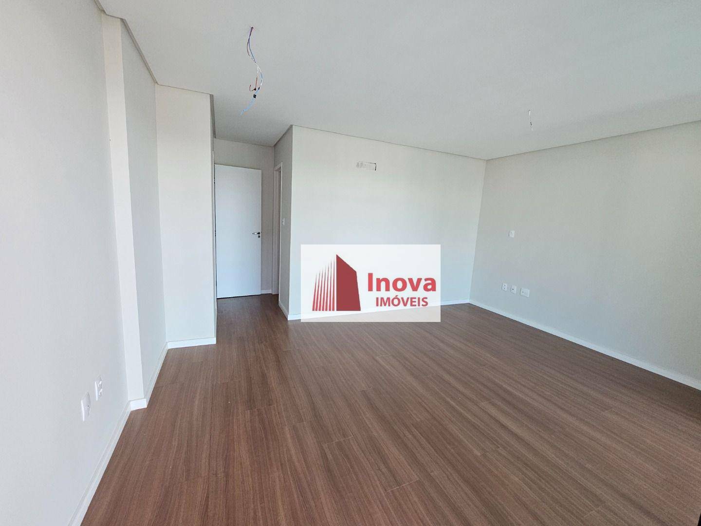 Cobertura à venda com 4 quartos, 240m² - Foto 26