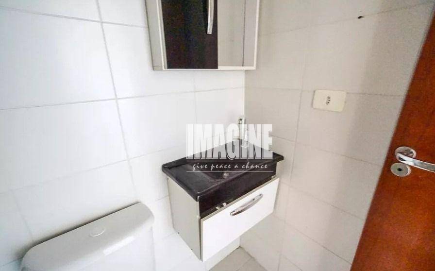 Apartamento à venda com 1 quarto, 34m² - Foto 17