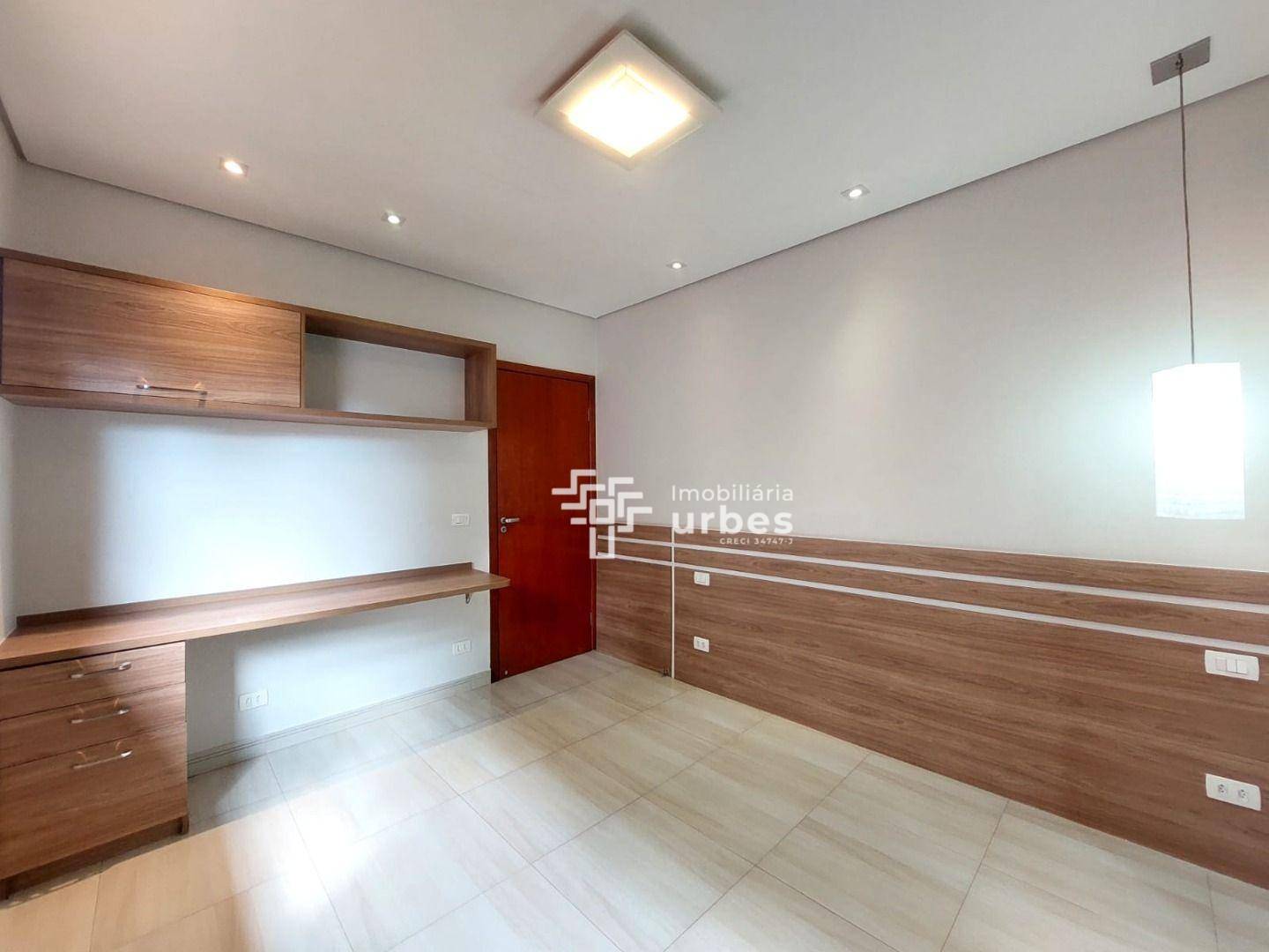 Casa para alugar com 2 quartos, 188m² - Foto 12