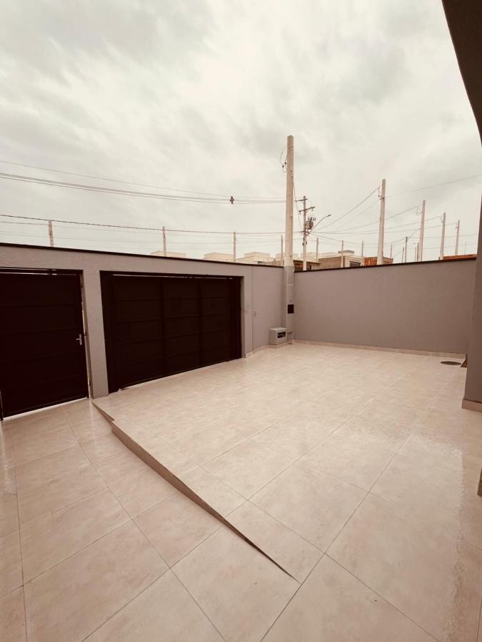 Casa à venda com 2 quartos, 52m² - Foto 3