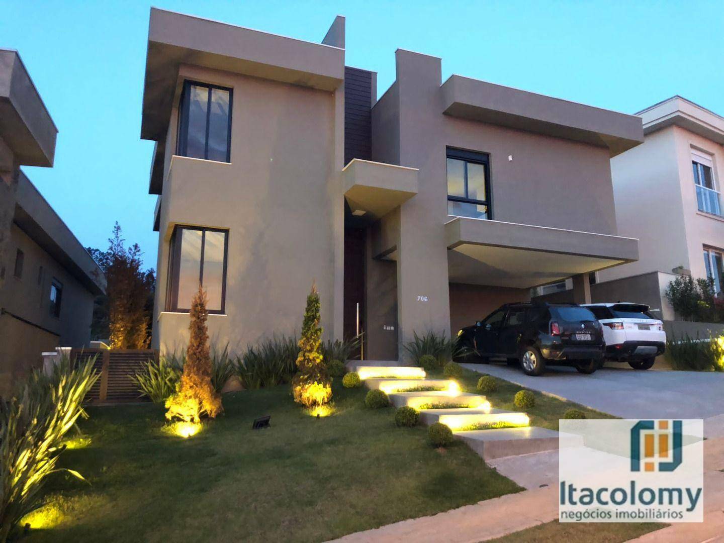 Casa de Condomínio para alugar com 4 quartos, 480m² - Foto 1