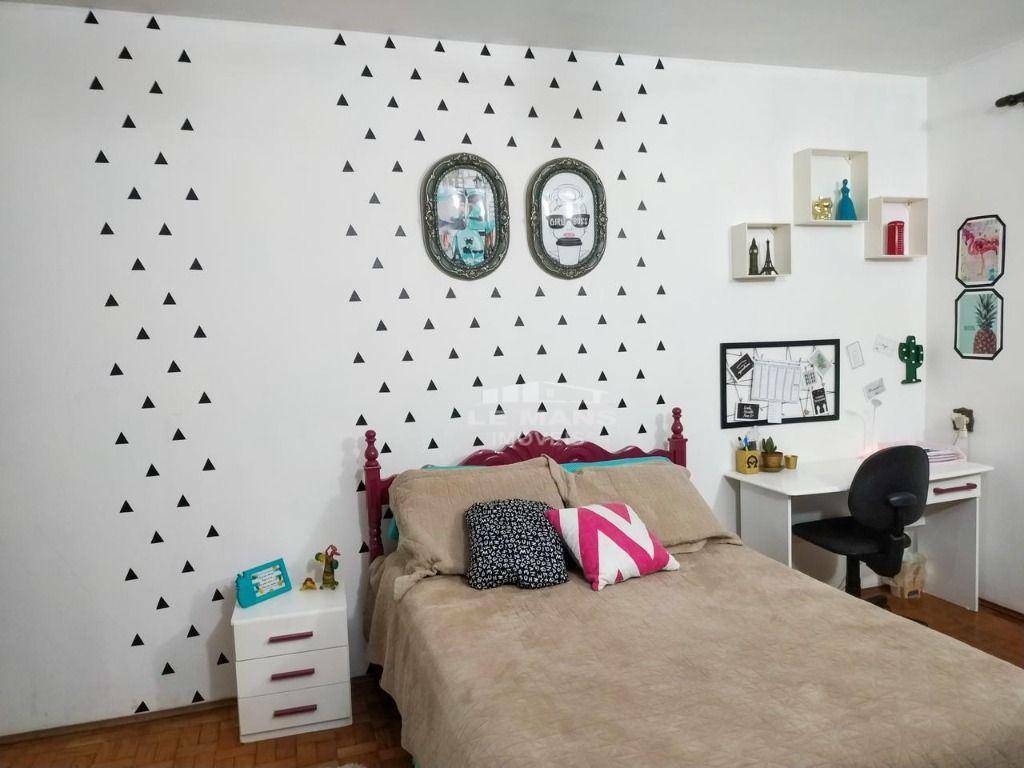 Casa à venda com 4 quartos, 202m² - Foto 10