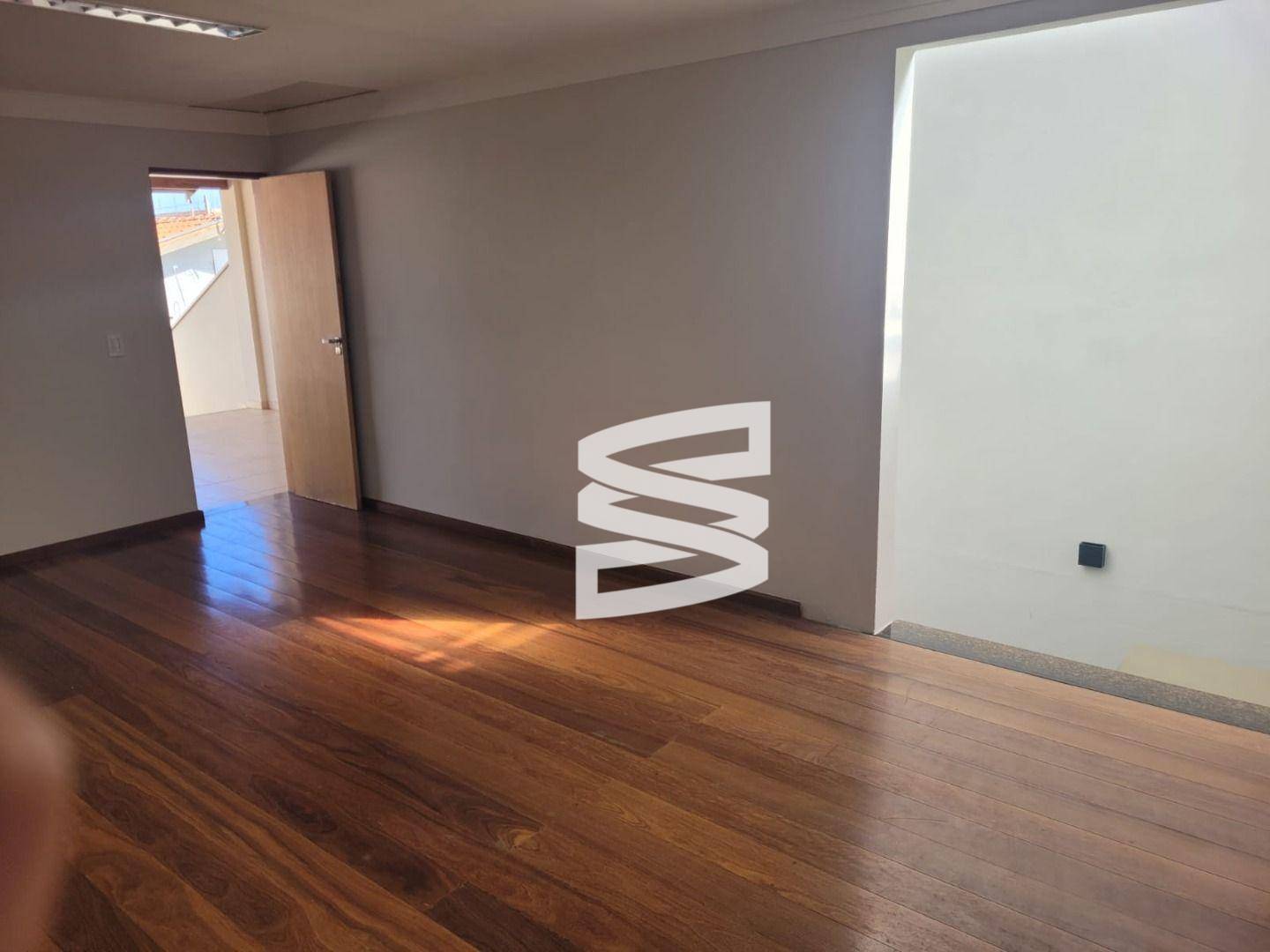 Casa à venda com 3 quartos, 203m² - Foto 24