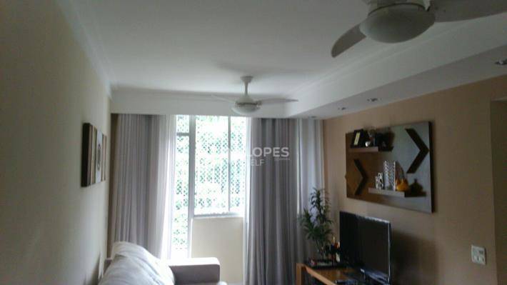 Apartamento à venda com 3 quartos, 89m² - Foto 2