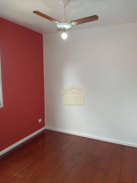 Apartamento para alugar com 2 quartos, 64m² - Foto 2