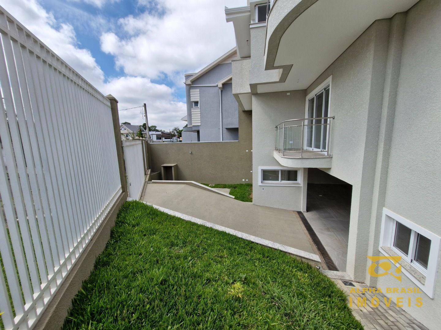 Casa à venda com 4 quartos, 371m² - Foto 4