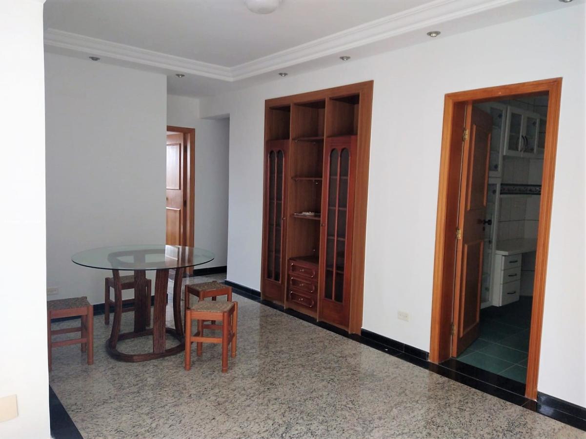 Apartamento à venda com 3 quartos, 249m² - Foto 5