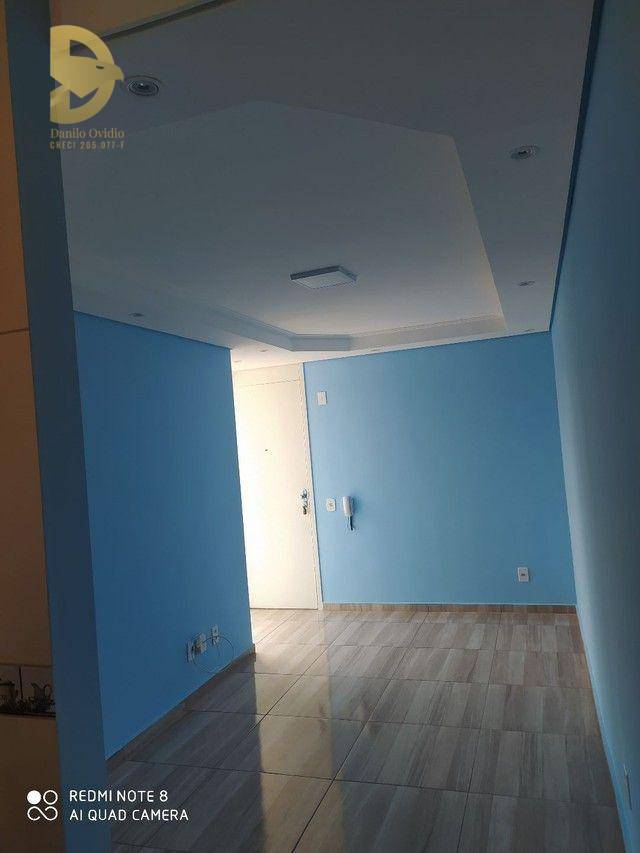 Apartamento à venda com 2 quartos, 44m² - Foto 2