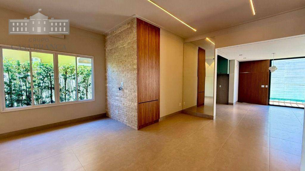 Casa de Condomínio à venda com 4 quartos, 263m² - Foto 1