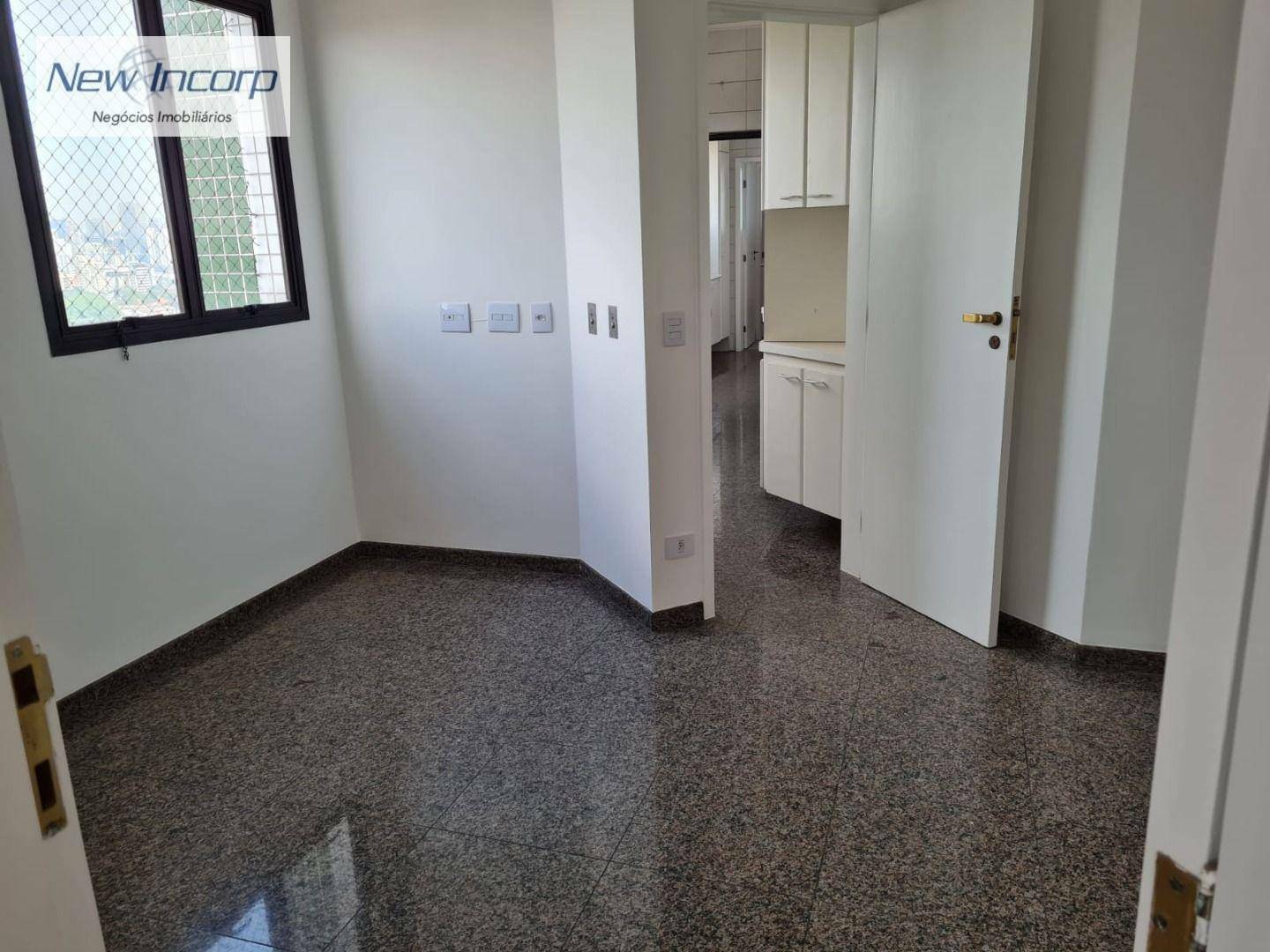 Apartamento à venda com 4 quartos, 287m² - Foto 24