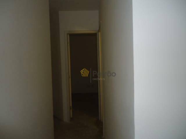 Apartamento à venda com 3 quartos, 107m² - Foto 10