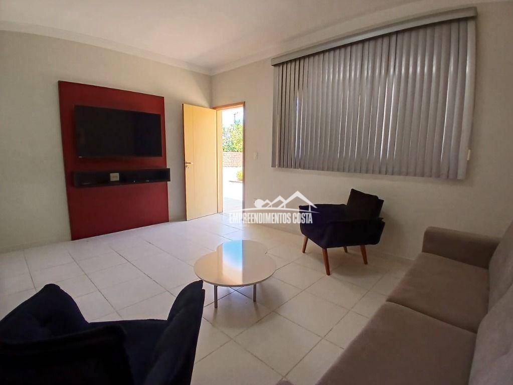 Apartamento à venda e aluguel com 2 quartos, 70m² - Foto 2