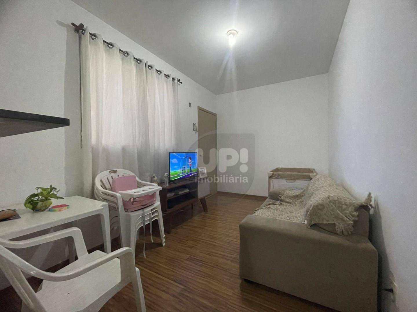 Apartamento à venda com 2 quartos, 46m² - Foto 1