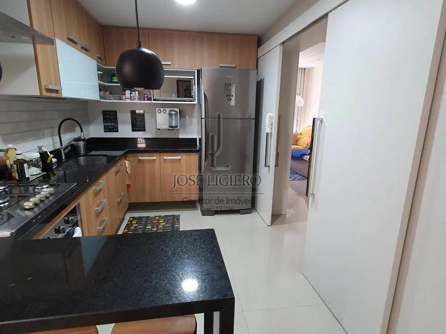 Apartamento à venda com 3 quartos, 100m² - Foto 4