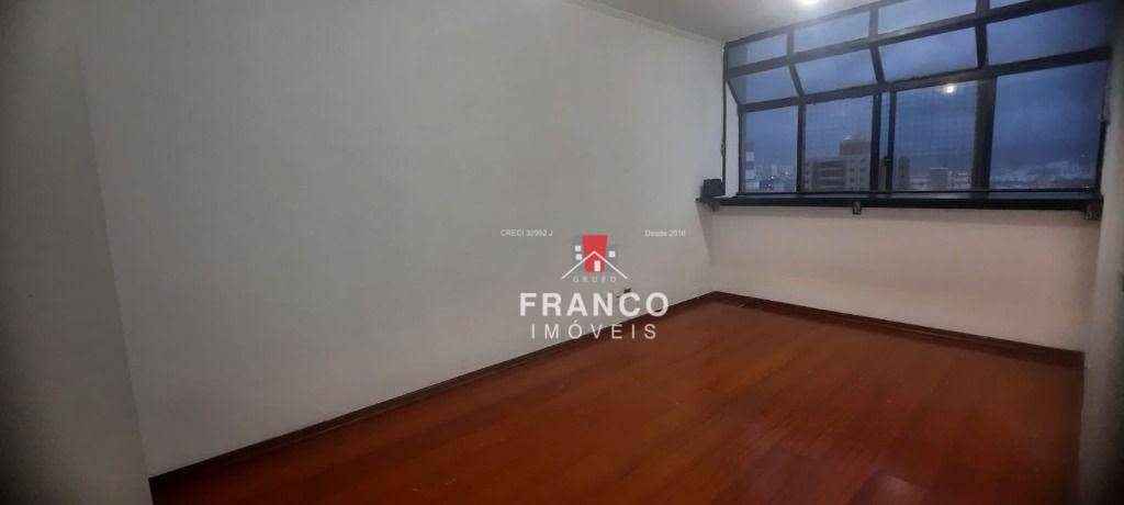 Apartamento à venda com 1 quarto, 45m² - Foto 3